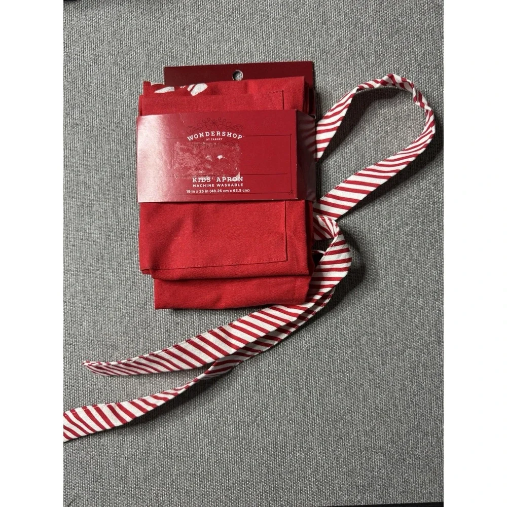 Christmas Apron Kids Red With Candy Canes Tie Waist And Attachment Around Neck
